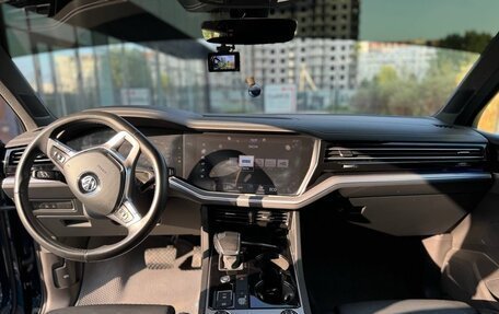 Volkswagen Touareg III, 2020 год, 5 950 000 рублей, 11 фотография