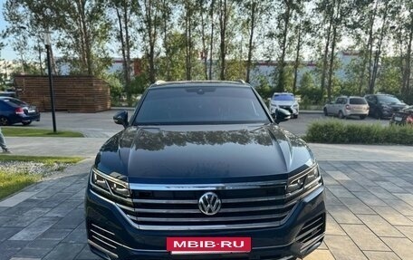 Volkswagen Touareg III, 2020 год, 5 950 000 рублей, 5 фотография