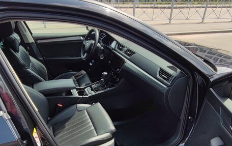 Skoda Superb III рестайлинг, 2018 год, 2 000 000 рублей, 8 фотография
