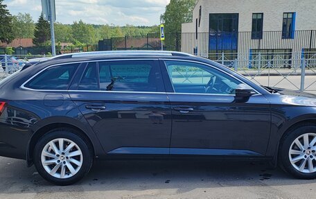 Skoda Superb III рестайлинг, 2018 год, 2 000 000 рублей, 12 фотография