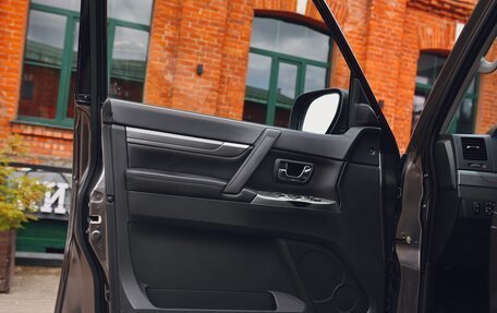 Mitsubishi Pajero IV, 2012 год, 1 899 000 рублей, 9 фотография