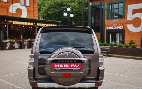 Mitsubishi Pajero IV, 2012 год, 1 899 000 рублей, 6 фотография