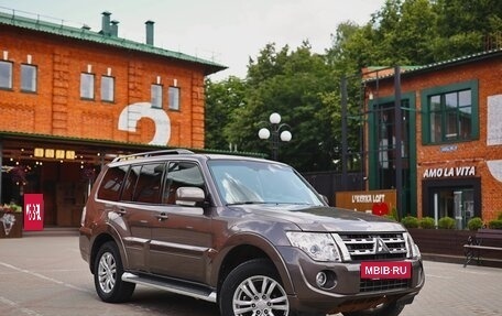 Mitsubishi Pajero IV, 2012 год, 1 899 000 рублей, 3 фотография