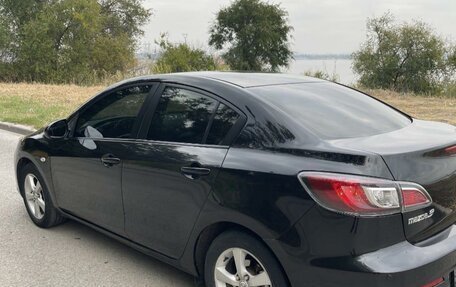Mazda 3, 2011 год, 677 000 рублей, 2 фотография