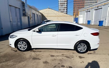 Hyundai Elantra VI рестайлинг, 2018 год, 1 333 000 рублей, 3 фотография
