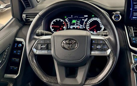 Toyota Land Cruiser, 2022 год, 11 250 000 рублей, 4 фотография