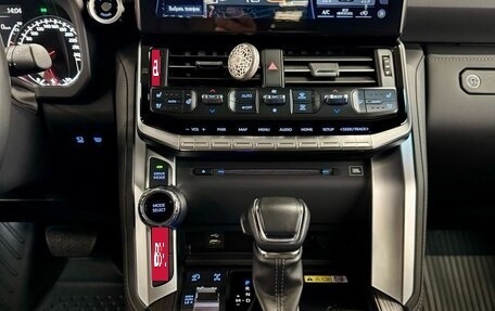 Toyota Land Cruiser, 2022 год, 11 250 000 рублей, 5 фотография