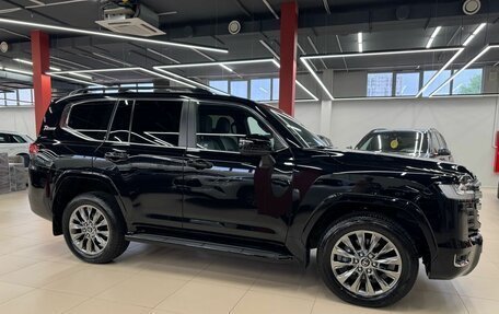 Toyota Land Cruiser, 2022 год, 11 250 000 рублей, 16 фотография
