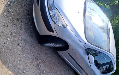 Peugeot 307 I, 2002 год, 250 000 рублей, 2 фотография