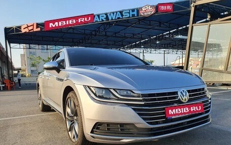 Volkswagen Arteon I, 2022 год, 3 175 000 рублей, 1 фотография