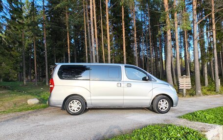 Hyundai Grand Starex Grand Starex I рестайлинг 2, 2012 год, 1 950 000 рублей, 1 фотография