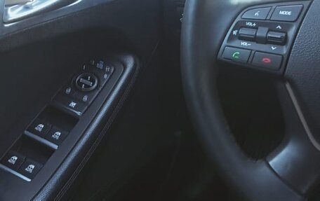 Hyundai Genesis II, 2016 год, 2 050 000 рублей, 17 фотография