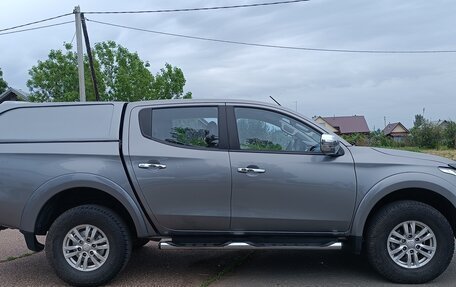 Mitsubishi L200 IV рестайлинг, 2015 год, 1 930 000 рублей, 9 фотография