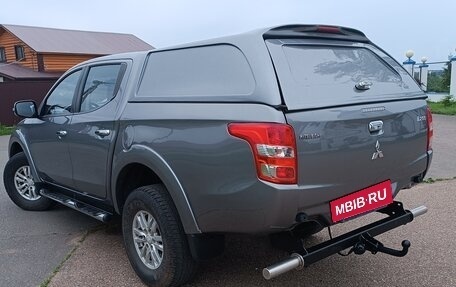 Mitsubishi L200 IV рестайлинг, 2015 год, 1 930 000 рублей, 3 фотография