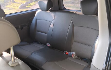 Hyundai Grand Starex Grand Starex I рестайлинг 2, 2012 год, 1 950 000 рублей, 15 фотография