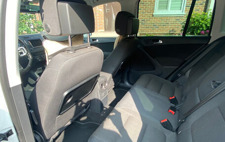 Volkswagen Tiguan I, 2015 год, 2 200 000 рублей, 9 фотография