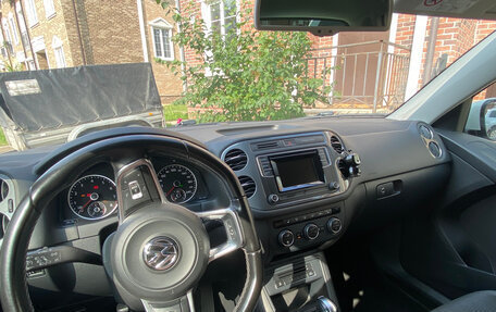 Volkswagen Tiguan I, 2015 год, 2 200 000 рублей, 7 фотография