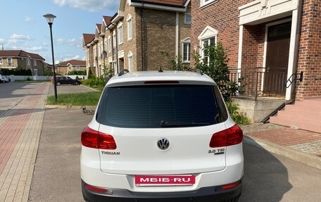 Volkswagen Tiguan I, 2015 год, 2 200 000 рублей, 4 фотография