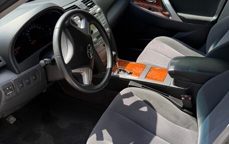 Toyota Camry, 2010 год, 1 150 000 рублей, 9 фотография