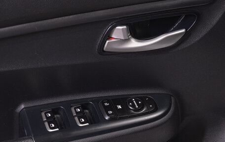 KIA Rio IV, 2017 год, 1 449 000 рублей, 16 фотография