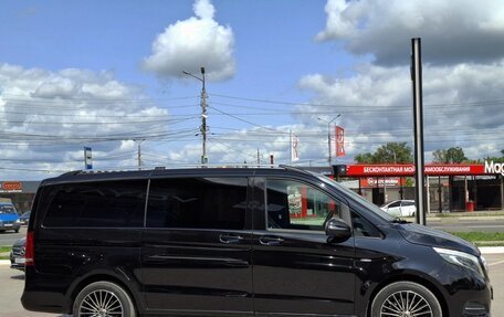 Mercedes-Benz V-Класс, 2016 год, 5 190 000 рублей, 4 фотография