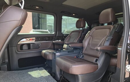 Mercedes-Benz V-Класс, 2016 год, 5 190 000 рублей, 11 фотография