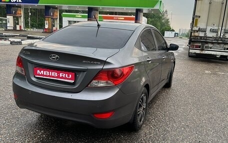 Hyundai Solaris II рестайлинг, 2011 год, 665 000 рублей, 1 фотография