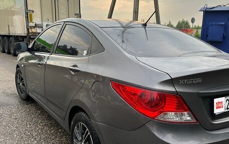 Hyundai Solaris II рестайлинг, 2011 год, 665 000 рублей, 5 фотография