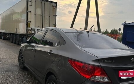 Hyundai Solaris II рестайлинг, 2011 год, 665 000 рублей, 2 фотография