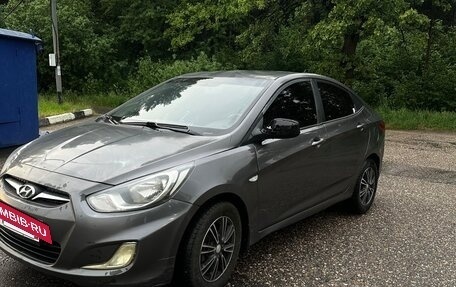 Hyundai Solaris II рестайлинг, 2011 год, 665 000 рублей, 8 фотография