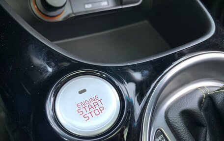 KIA Soul II рестайлинг, 2016 год, 1 449 000 рублей, 22 фотография