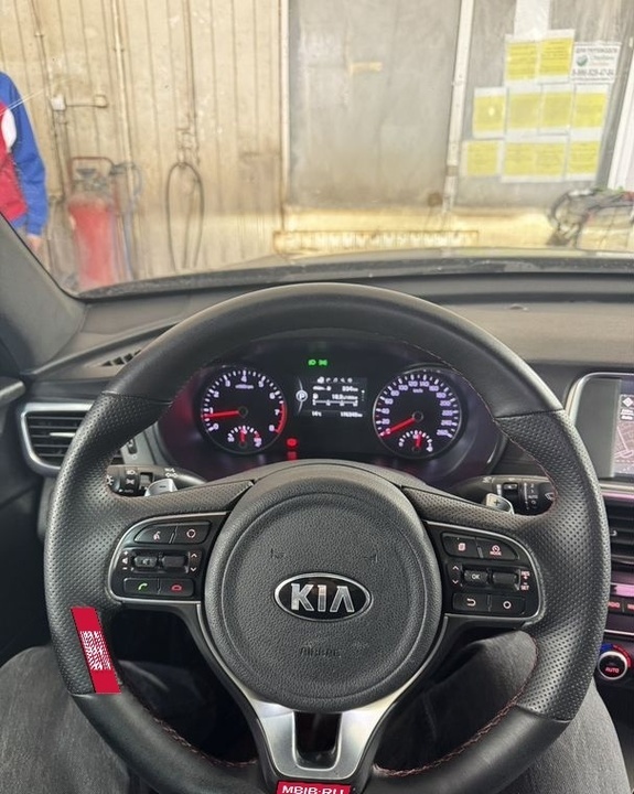 KIA Optima IV, 2017 год, 1 740 000 рублей, 12 фотография