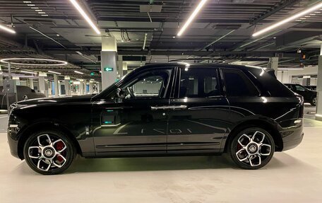 Rolls-Royce Cullinan, 2020 год, 39 000 000 рублей, 5 фотография