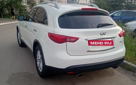 Infiniti FX II, 2011 год, 1 550 000 рублей, 3 фотография