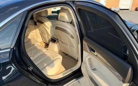 Audi A8, 2010 год, 1 750 000 рублей, 9 фотография