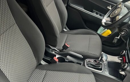 KIA Rio IV, 2019 год, 1 550 000 рублей, 13 фотография