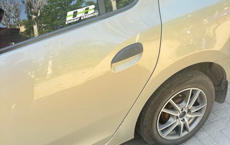 Renault Logan II, 2015 год, 677 000 рублей, 6 фотография