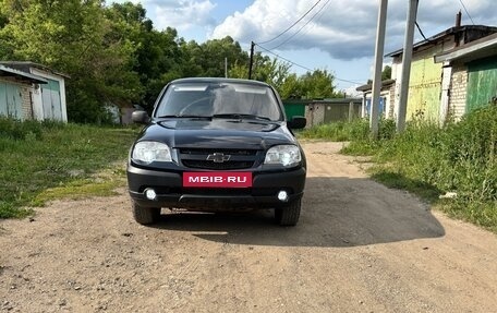 Chevrolet Niva I рестайлинг, 2011 год, 385 000 рублей, 4 фотография