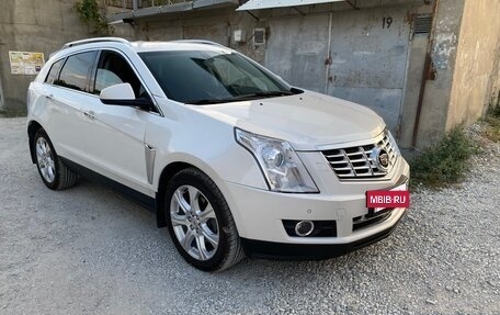 Cadillac SRX II рестайлинг, 2014 год, 2 350 000 рублей, 11 фотография