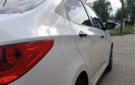 Hyundai Solaris II рестайлинг, 2014 год, 820 000 рублей, 12 фотография