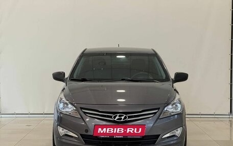 Hyundai Solaris II рестайлинг, 2015 год, 1 090 000 рублей, 3 фотография