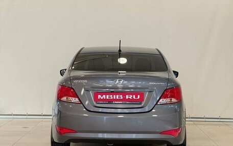 Hyundai Solaris II рестайлинг, 2015 год, 1 090 000 рублей, 8 фотография