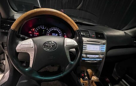 Toyota Camry, 2006 год, 680 000 рублей, 6 фотография