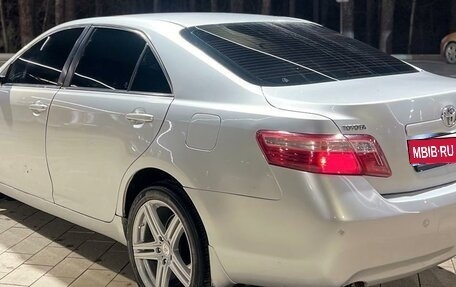 Toyota Camry, 2006 год, 680 000 рублей, 1 фотография