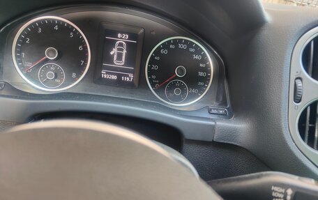 Volkswagen Tiguan I, 2010 год, 1 000 000 рублей, 16 фотография