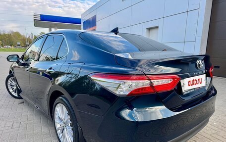 Toyota Camry, 2019 год, 3 040 000 рублей, 3 фотография