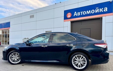 Toyota Camry, 2019 год, 3 040 000 рублей, 7 фотография
