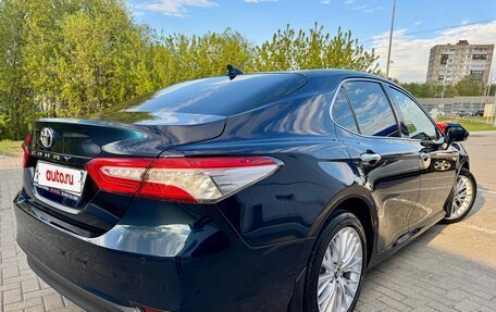 Toyota Camry, 2019 год, 3 040 000 рублей, 12 фотография