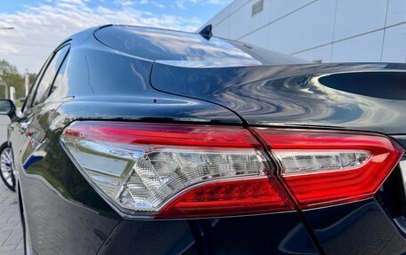 Toyota Camry, 2019 год, 3 040 000 рублей, 13 фотография