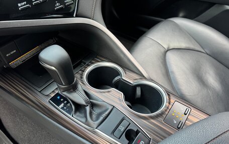 Toyota Camry, 2019 год, 3 040 000 рублей, 20 фотография